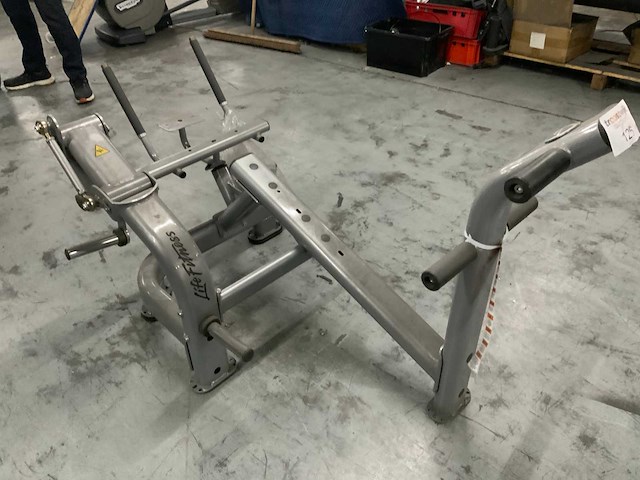 Life fitness abdominal crunch bench krachtstation - afbeelding 1 van  5