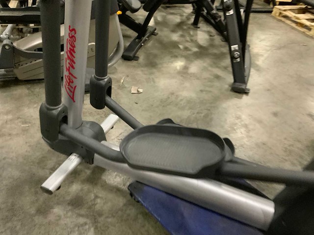 Life fitness activate elliptical crosstrainer - afbeelding 2 van  5