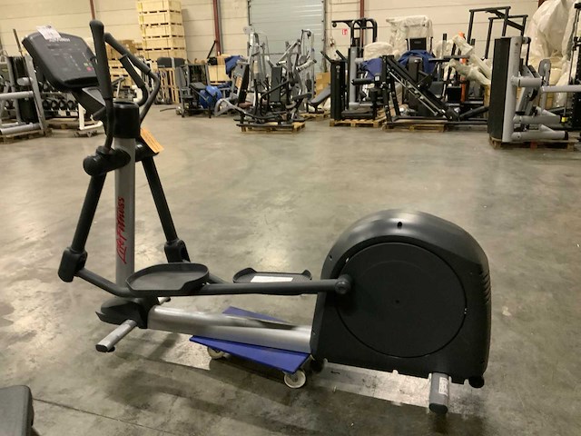 Life fitness active elliptical crosstrainer - afbeelding 1 van  5