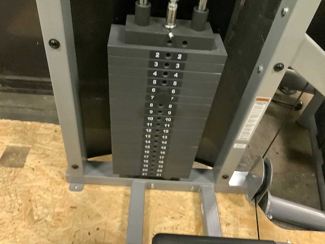 Life fitness commercial legpress krachtstation - afbeelding 2 van  3