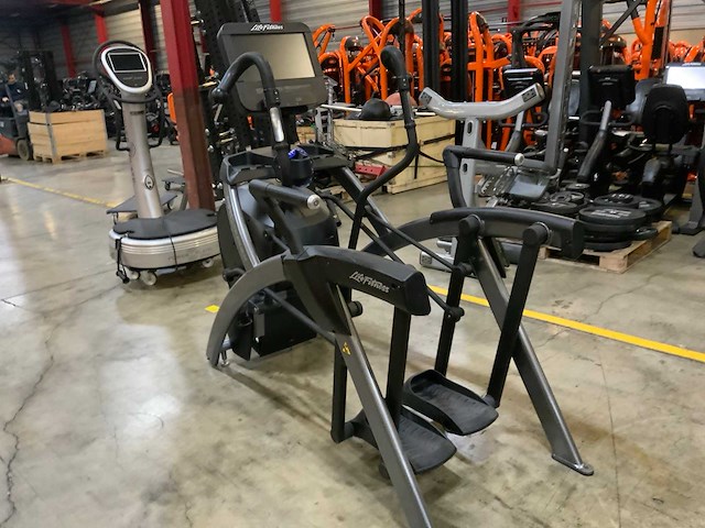 Life fitness discover se3 hd arc trainer crosstrainer - afbeelding 5 van  5
