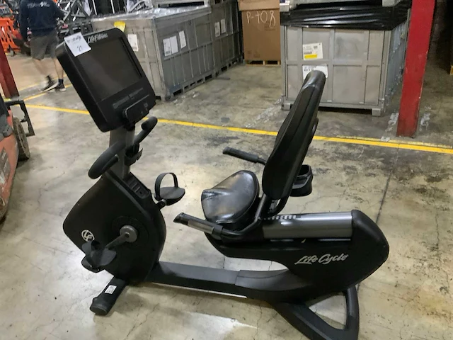Life fitness discover se3 hd recumbent home trainer - afbeelding 4 van  4