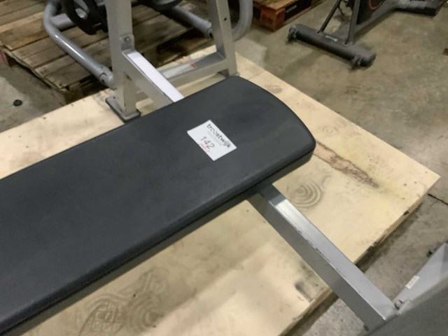 Life fitness olympische vlakke bankdruk bank krachtstation - afbeelding 2 van  5