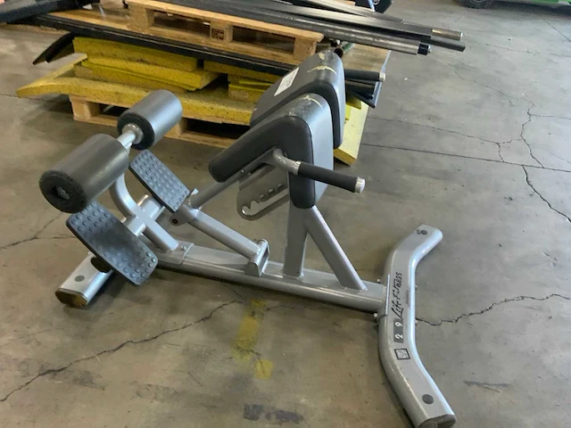 Life fitness signature hyper extension krachtstation - afbeelding 1 van  4