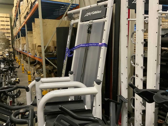 Life fitness synergy wit krachtstation - afbeelding 3 van  4