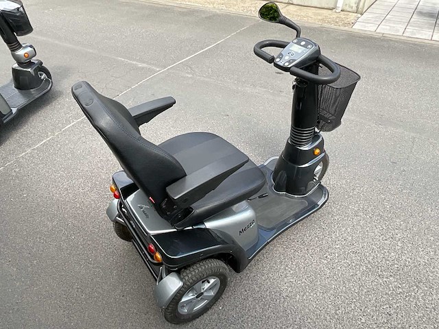 Life & mobility - mezzo 3 - e-scooter - afbeelding 3 van  9