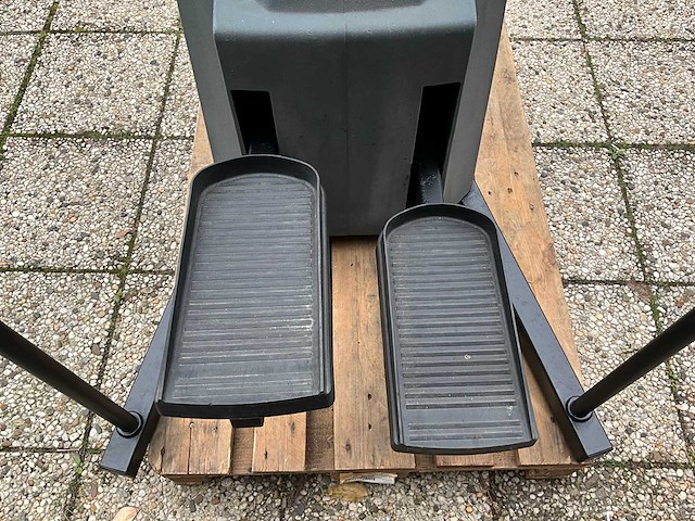 Lifefitness - 9500hr - stepper - afbeelding 9 van  14