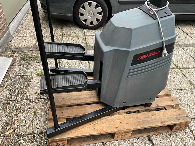 Lifefitness - 9500hr - stepper - afbeelding 10 van  14