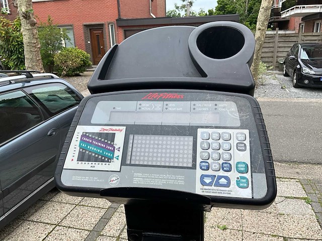 Lifefitness - 9500hr - stepper - afbeelding 12 van  14