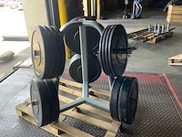 Lifemaxx bumper plates 50mm met rek krachtstation - afbeelding 6 van  6