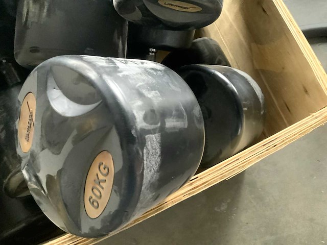 Lifemaxx dumbbell set 1100kg 40 t/m 60kg krachtstation - afbeelding 3 van  5