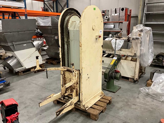 Lift - afbeelding 1 van  12