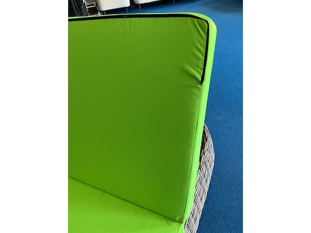 Ligbed kussen groen 67x190cm - 2st - afbeelding 2 van  2