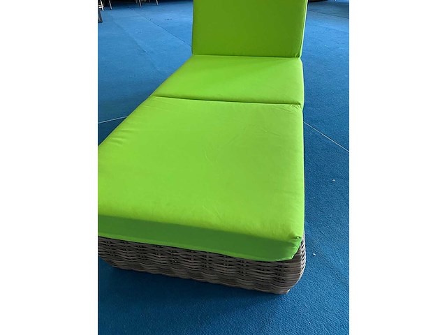 Ligbed kussen groen 67x190cm - 2st - afbeelding 2 van  3