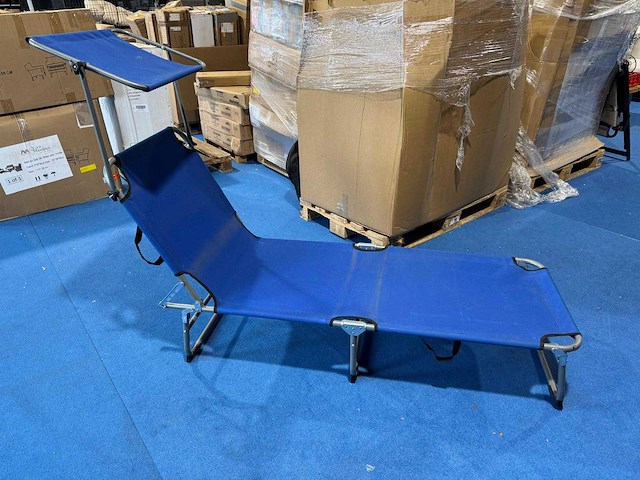 Ligbed met zonnedak blauw aluminium - afbeelding 1 van  1