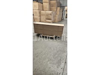 Ligbeddenset - 2 x 1 persoons ligbed met 2 bijzettafels - afbeelding 4 van  5