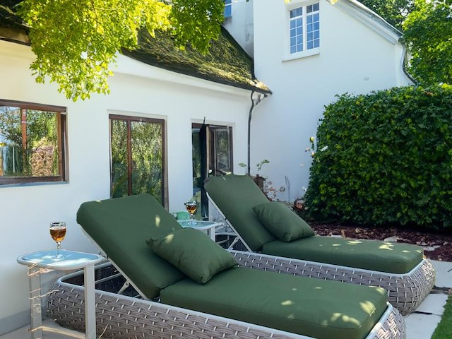 Ligbeddenset 2-delig brown wicker / olive green kussens - afbeelding 1 van  6