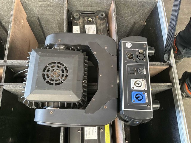 Ligntmaxx dega matrix wash led moving head - afbeelding 5 van  11