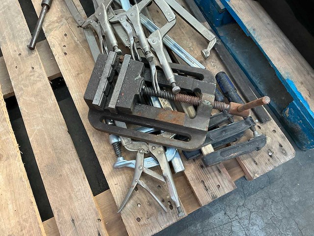 Lijmklemmen, gripklemmen en boorklem - afbeelding 2 van  5