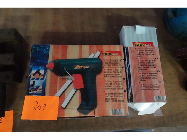 Lijmpistool met lijm - afbeelding 1 van  1