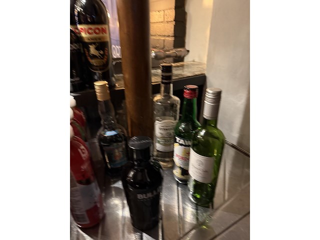 Likeuren, aperitief, siropen - afbeelding 4 van  12