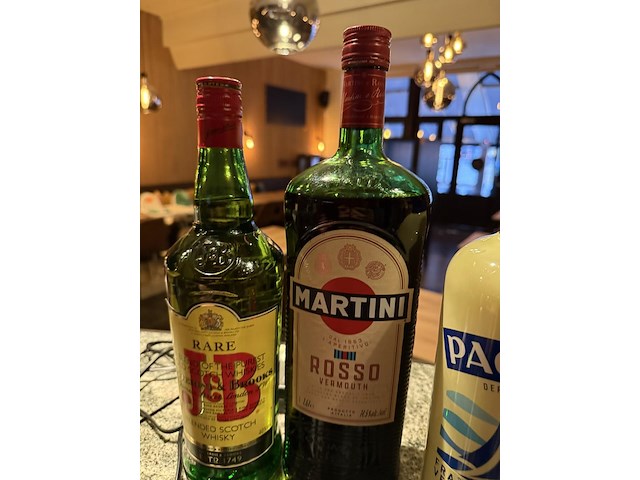 Likeuren, aperitief, siropen - afbeelding 7 van  12