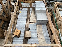 Lime ash honed natuursteen tuintegels ca.19m2 - afbeelding 4 van  4