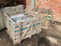 Lime ash natuursteen tuintegels ca. 36m2 - afbeelding 2 van  4