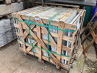 Lime grey honed&brushed natuursteen tuintegels ca. 19m2 - afbeelding 3 van  4