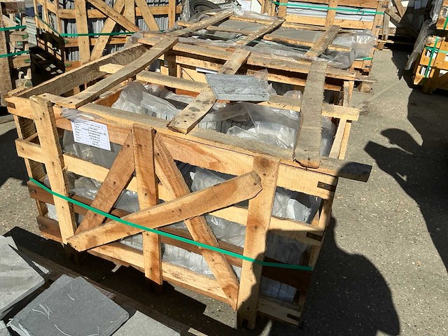 Lime grey natuurstenen tegels ca 27 m 2 - afbeelding 3 van  5