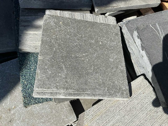 Lime grey natuurstenen tegels ca 27 m 2 - afbeelding 2 van  5