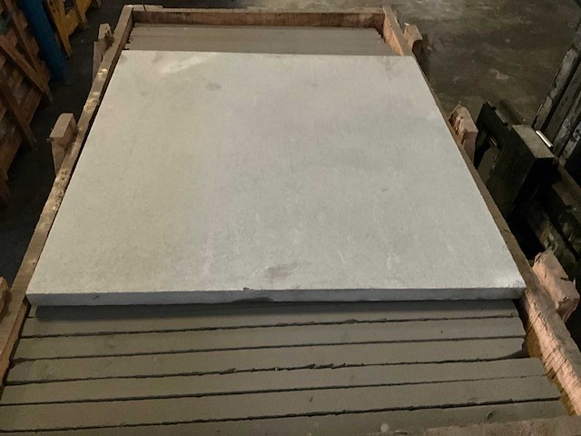 Lime h gezandstraald partij natuursteen tegels (44x) - afbeelding 1 van  3