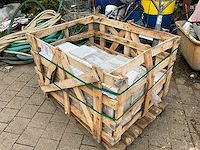 Lime white honed 400 natuursteen tuintegels ca. 12m2 - afbeelding 4 van  4