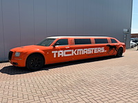 Limousine chrysler 300 touring benzine 2004