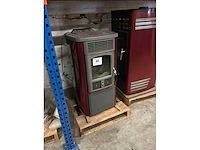 Lincar birikkina 156 p pelletkachel - afbeelding 2 van  6