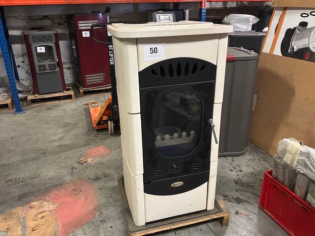 Lincar ginevra hout- en pelletkachel - afbeelding 1 van  3