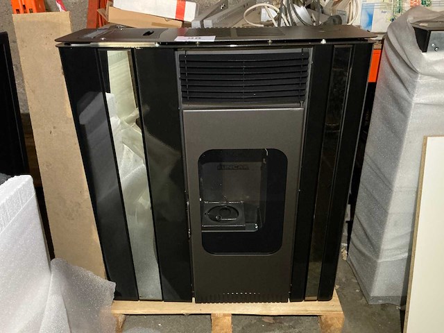 Lincar ogla 501x pelletkachel - afbeelding 2 van  4