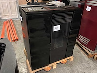 Lincar olga 502 l pelletkachel - afbeelding 1 van  4