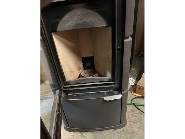 Lincar pelletkachel - afbeelding 5 van  5