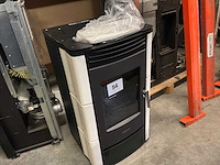 Lincar perla 514 sc pelletkachel - afbeelding 1 van  5