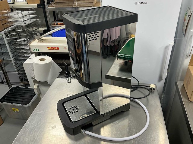 Lincat warme drankenautomaat - afbeelding 4 van  5