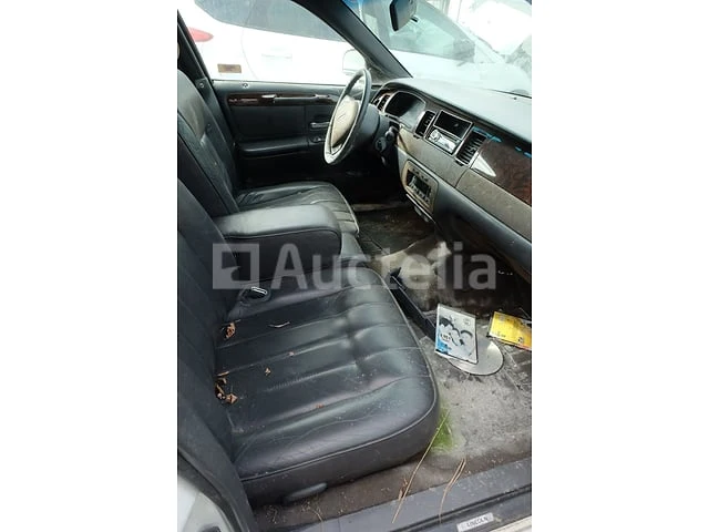 Lincoln car - afbeelding 9 van  19