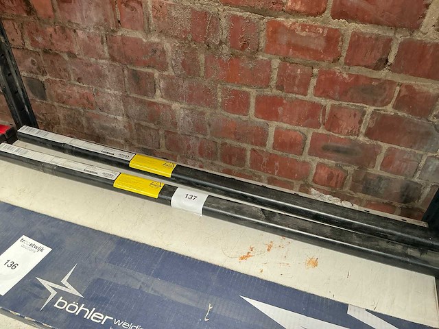 Lincoln electric 9crwv tig 2,4x1000 tig-lasdraad (2x) - afbeelding 1 van  2