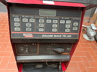 Lincoln electric square wave tig 255 tig-lasmachine - afbeelding 9 van  10