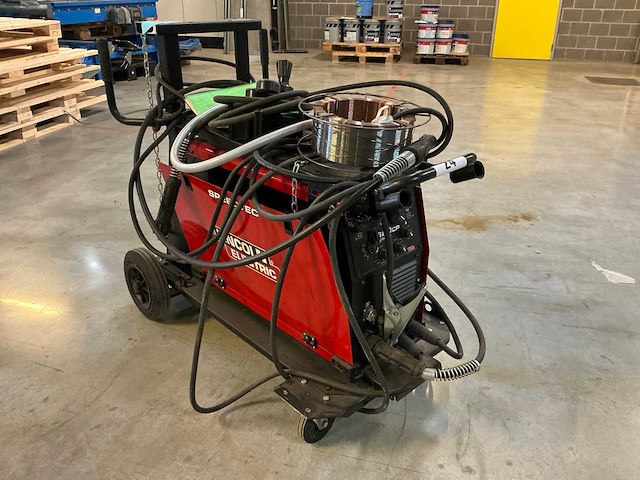 Lincoln speedtec 320cp lasapparaat - afbeelding 1 van  7