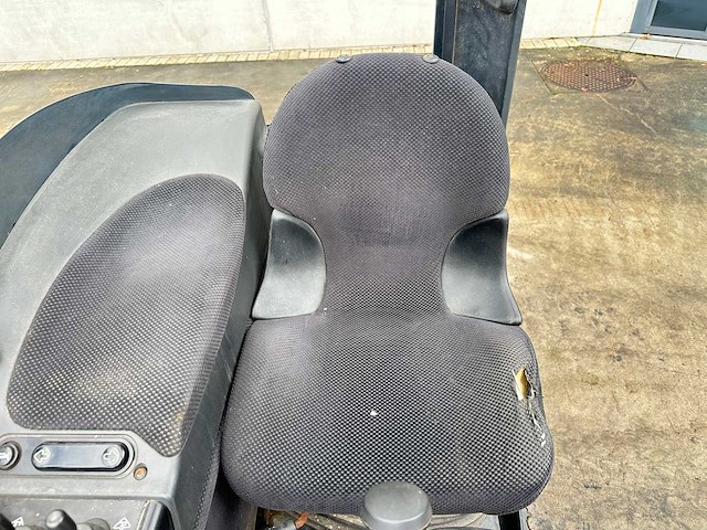 Linde - 2007 - r14 - reach - heftruck - afbeelding 8 van  24