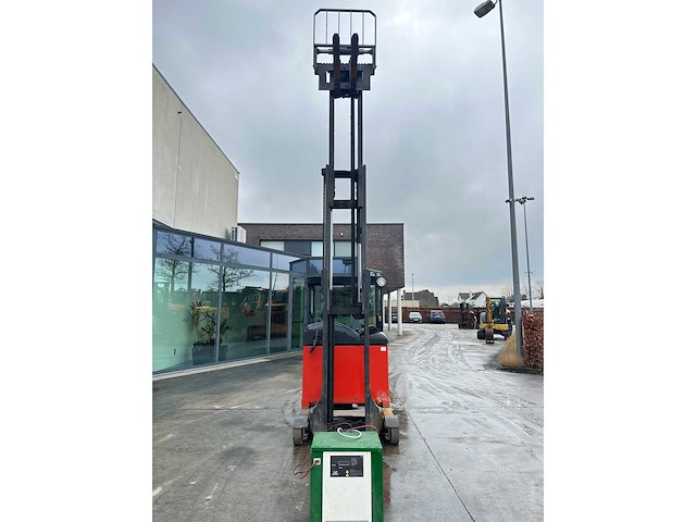 Linde - 2007 - r14 - reach - heftruck - afbeelding 13 van  24