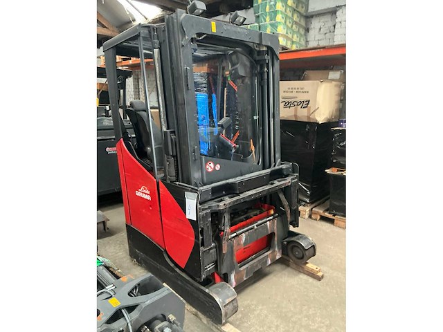 Linde diverse reach trucks (4x) - afbeelding 9 van  45