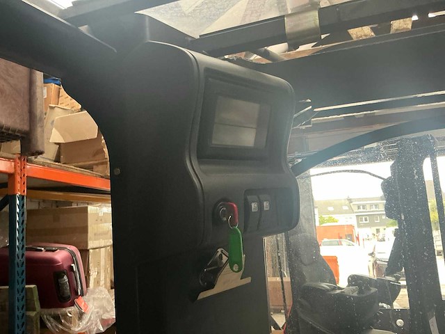 Linde diverse reach trucks (4x) - afbeelding 14 van  45