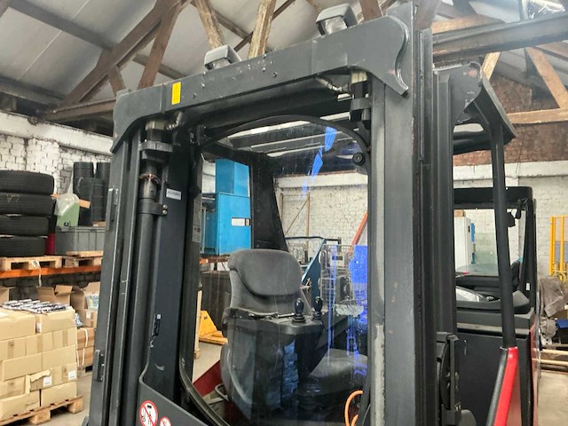 Linde diverse reach trucks (4x) - afbeelding 17 van  45
